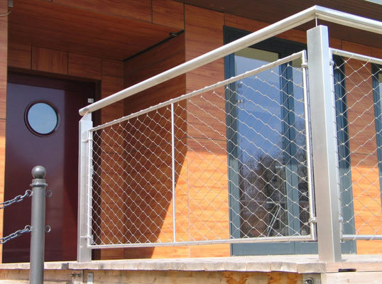 سد أمني خفيف الوزن مضاد للصدأ سلك حبل من الفولاذ المقاوم للصدأ مع شكل حفرة الماس