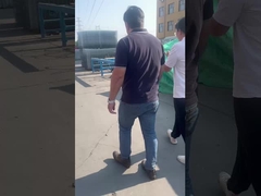 أهلاً بك يا سيد ريكاردو في زيارة شركتنا