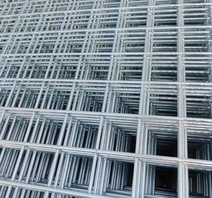 لوحة شبكية سلكية ملحومة مجلفنة 2x2 لأقفاص الحيوانات