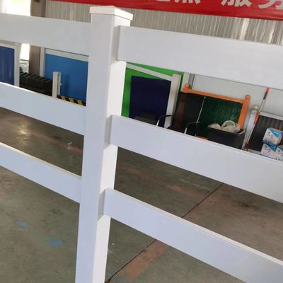 4 أقدام 5 أقدام أبيض 3 قاطع 4 قاطع البلاستيك الفينيل سياج مزرعة