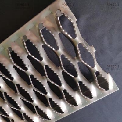 صفيحة ألومنيوم لشبكة أمان قبضة الماس مع فتحات، 300-600 مم
