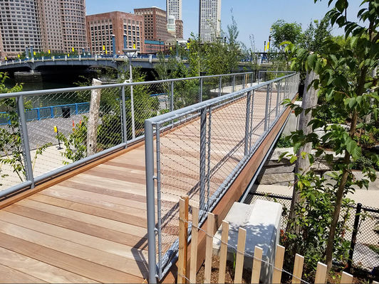 سد أمني خفيف الوزن مضاد للصدأ سلك حبل من الفولاذ المقاوم للصدأ مع شكل حفرة الماس