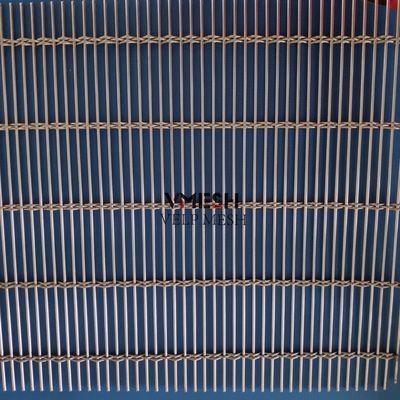 ستارة شبكية بتصميم منسوج من الفولاذ المقاوم للصدأ معلقة قابلة للطي لستارة الظل الداخلية