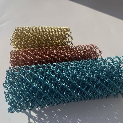 أسلاك الألمنيوم المنسوجة ستارة المطر المائية أنظمة الشبكات المعدنية المزخرفة