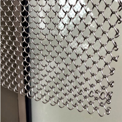 Customized 6*6mm Hole Size Waterfall Decoration Net Divider Wall