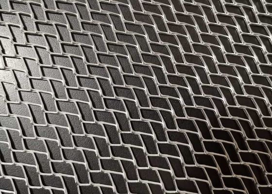 صفيحة معدنية ممددة من الصلب الكربوني الخفيف مرتفعة 1.22 × 2.44 متر مجلفنة