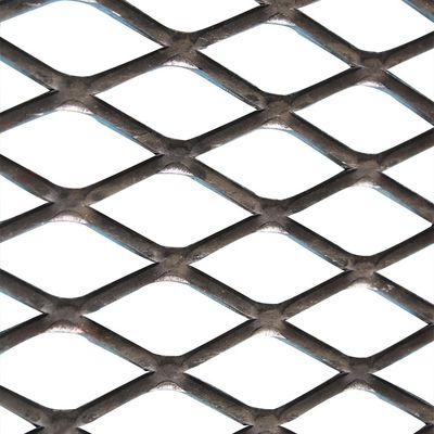صفائح شبك معدني موسع للخدمة الشاقة 1.22x2.44 متر فولاذ مجلفن
