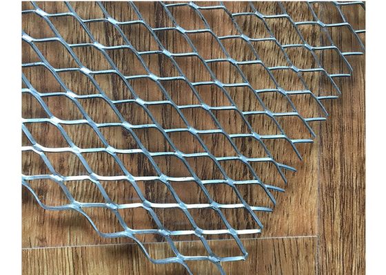 شبكة معدنية ممددة ذاتية التنصيع ومجلفنة ASTM A653 مقاس 27x96