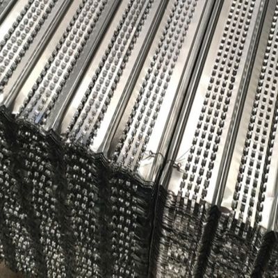 الصلب المسالك الصلب الرفيع الضلع المعدني 450mm x 2200mm التشكيل الدائم