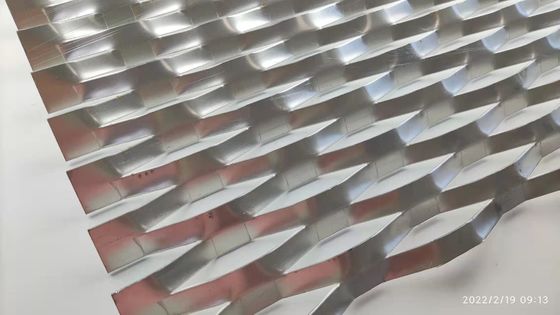 ثقب الماس في الهواء الطلق الموسع شبكة معدنية ديكور الجدار الكسوة أسلاك الألمنيوم